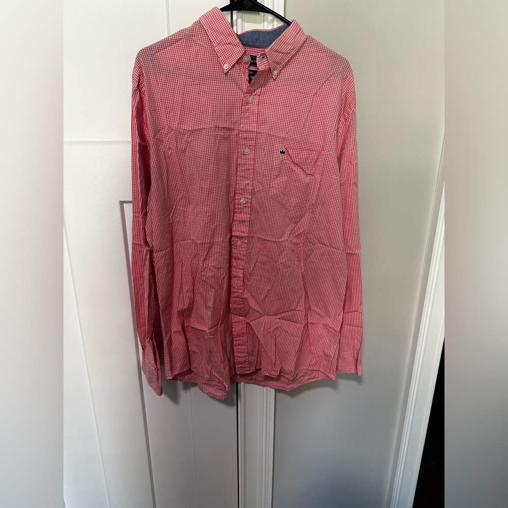 Crown & Ivy men’s button down shirt, size M